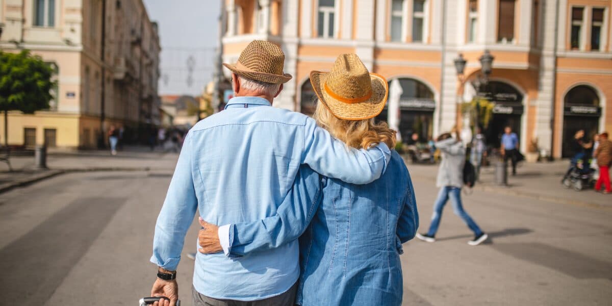 How to Successfully Navigate Life Transitions as a Married Couple